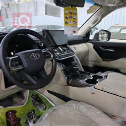 تويوتا لاندكروزر